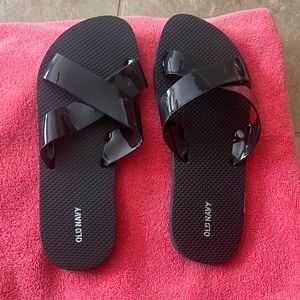 Old navy flip flops black with cross design